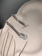دستبند زنانه وارداتی طرح کارتیر cartier سر ببری نگینی در دو رنگ