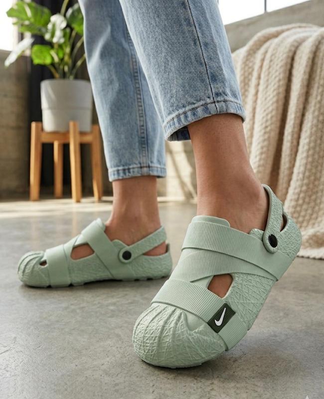 کراکس و دمپایی ساحلی زنانه طرح نایک Nike آران رنگ سبز مغز پسته ای