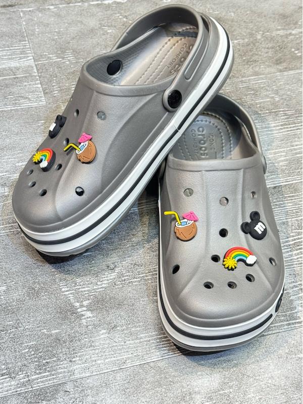 کراکس دمپایی ساحلی زنانه crocs