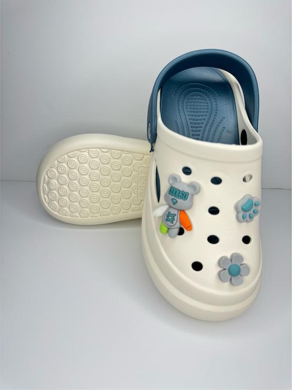 کراکس دمپایی ساحلی زنانه crocs