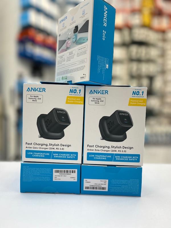 شارژر دیواری انکر مدل A2699 ظرفیت ۲۰ وات با پورت USB-C