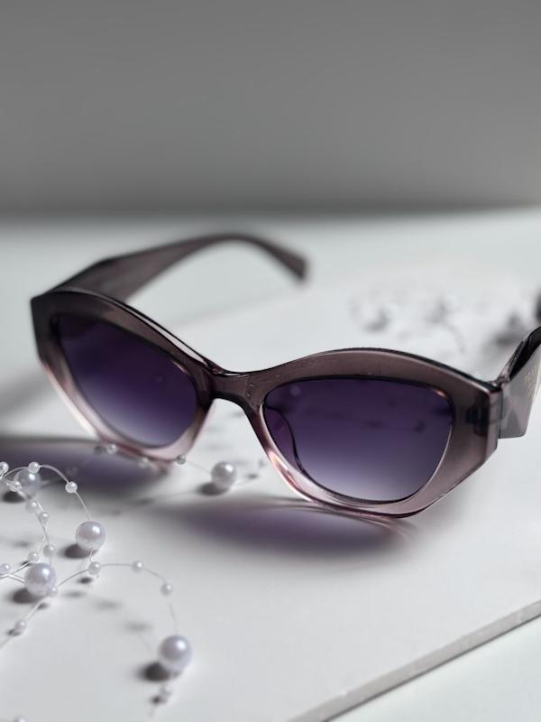 عینک آفتابی برند Prada زنانه ترند گرادیانت یووی 400   B1067