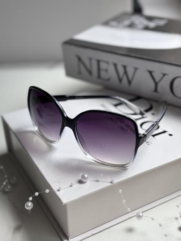 عینک آفتابی برند Prada زنانه بنفش یووی 400   B1103