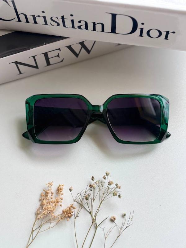 عینک آفتابی برند Dior زنانه سبز یشمی ترند یووی 400    B1104