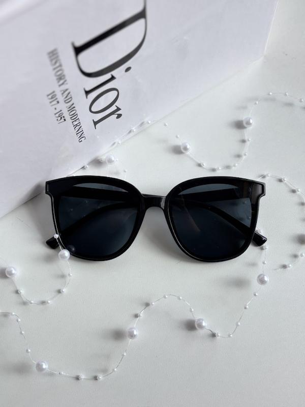 عینک آفتابی برند prada زنانه مشکی ترند یووی 400  B1141
