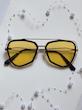 عینک آفتابی برند Gucci زنانه زرد ترند یووی 400   B1134