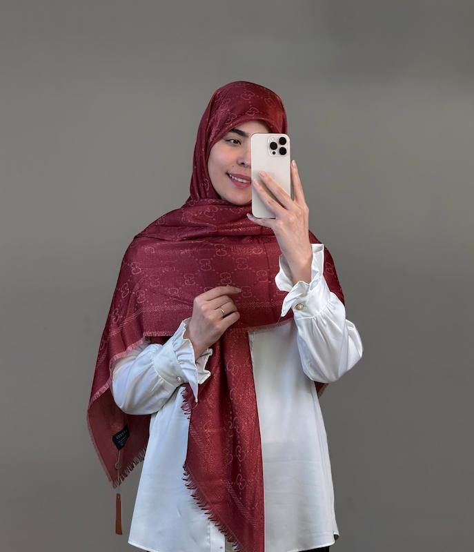 روسری ابریشم گوچی 