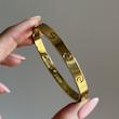 دستبند و دستبند استیل کارتیر لاو Cartier با حک 750 