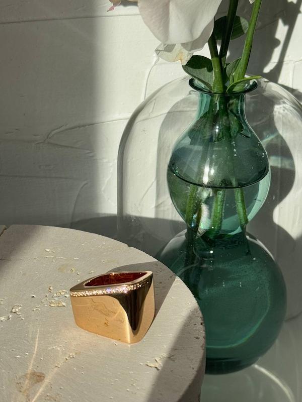 انگشتر طرح طلا