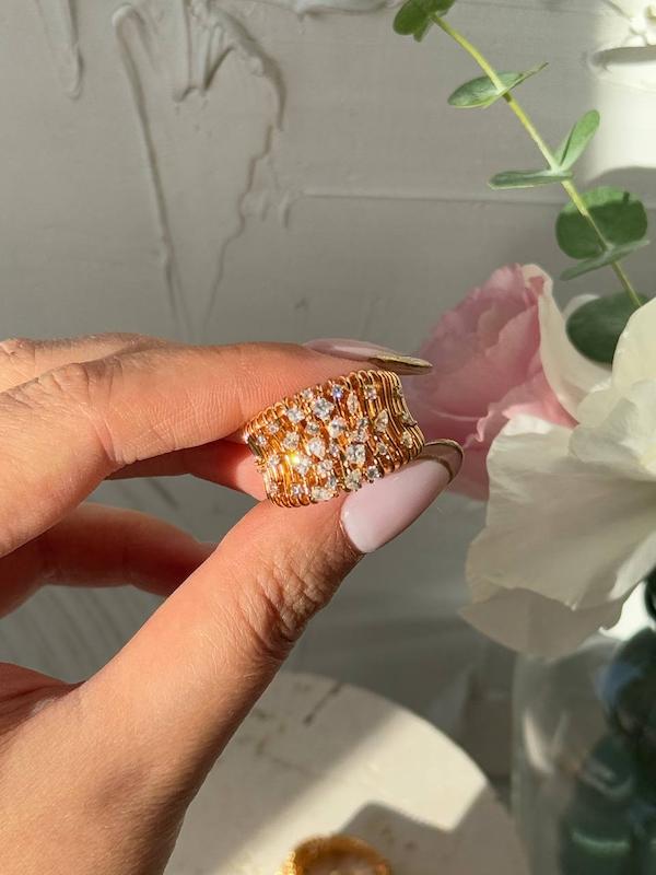 انگشتر طرح طلا