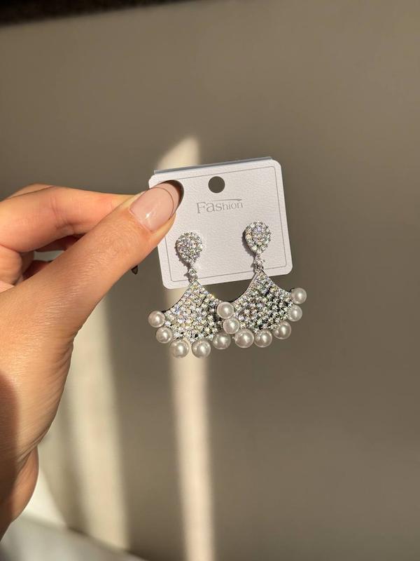 گوشواره جواهری طرح پایین مروارید