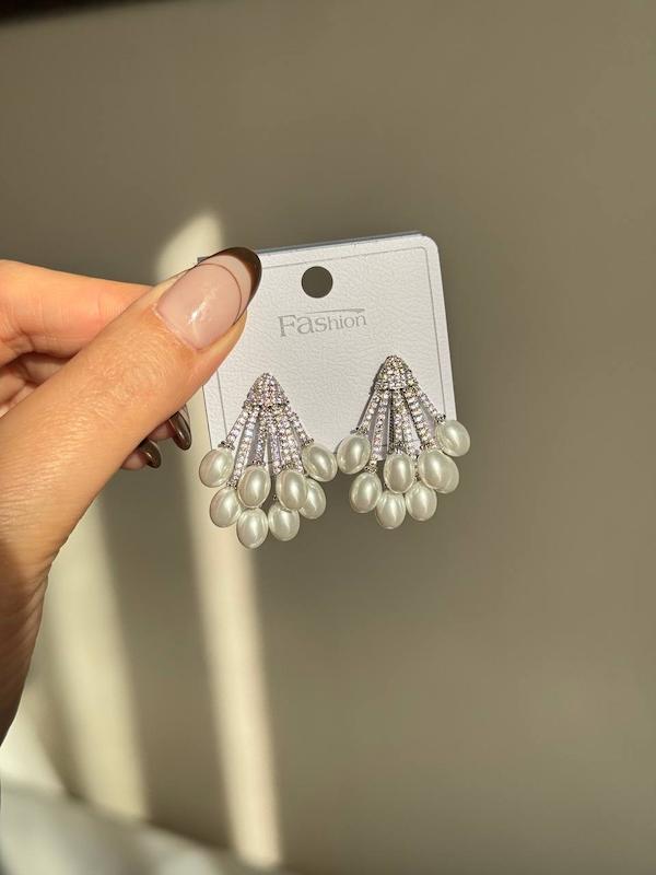 گوشواره جواهری طرح مروارید چند شاخه