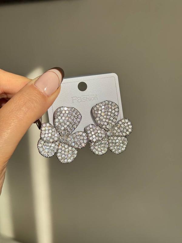 گوشواره جواهری طرح گل پنج برگ