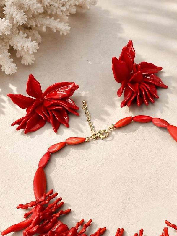 گوشواره فشن قرمز