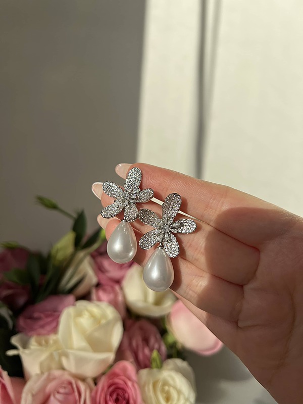 گوشواره ساینا