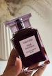 عطر تام فورد Figue Érotique یونی‌سکس از مجموعه Private Blend با رایحه انجیر، برگ انجیر و شکر قهوه‌ای
