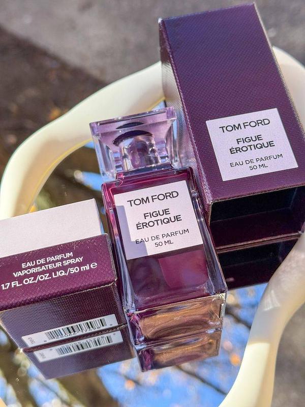 عطر تام فورد Figue Érotique یونی‌سکس از مجموعه Private Blend با رایحه انجیر، برگ انجیر و شکر قهوه‌ای