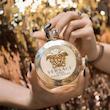 عطر ادکلن زنانه Versace Eros Pour Femme ورساچه اروس پور فم با بطری طلایی و نماد مدوسا