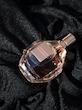 عطر Flowerbomb Viktor&Rolf زنانه با رایحه گل‌ها، پچولی، وانیل و مشک