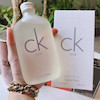 عطر CK One Calvin Klein یونیسکس با رایحه مرکباتی، سبز، چای سبز و مشک