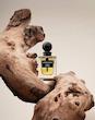 عطر آمواج سانتال سوهار Amouage Santal Sohar Attar ۱۲ میل با رایحه چوب صندل میخک و ریحان رز