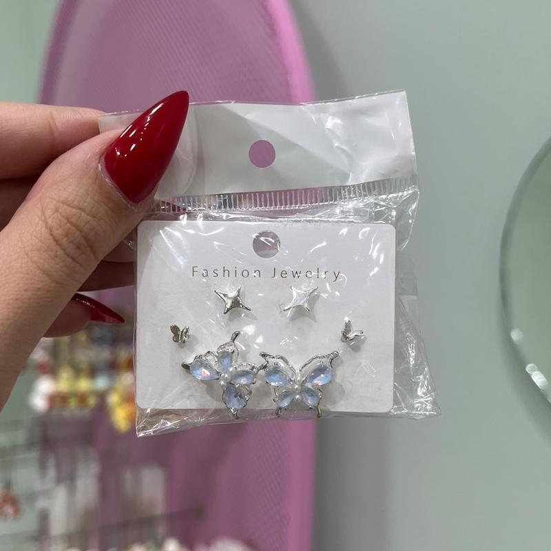 پک گوشواره پروانه