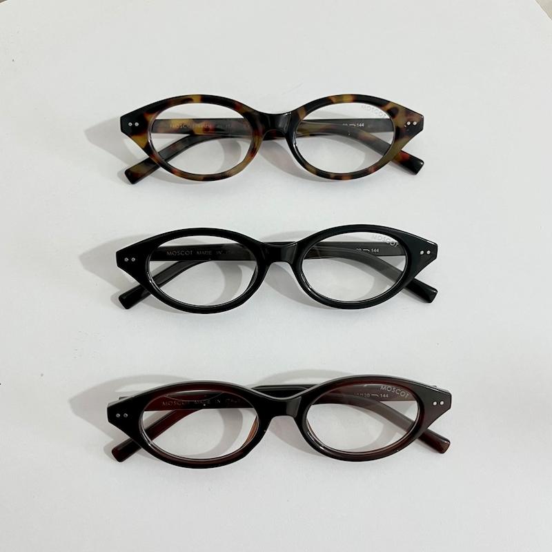 عینک بیضی y2k