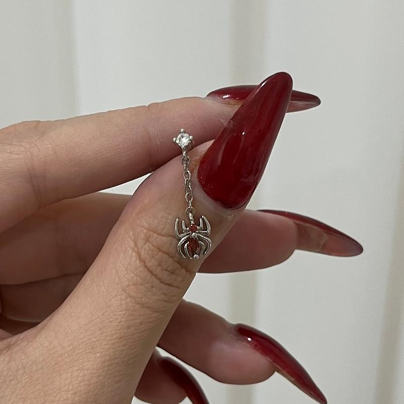 پیرسینگ عنکبوت اویز دار🕷️