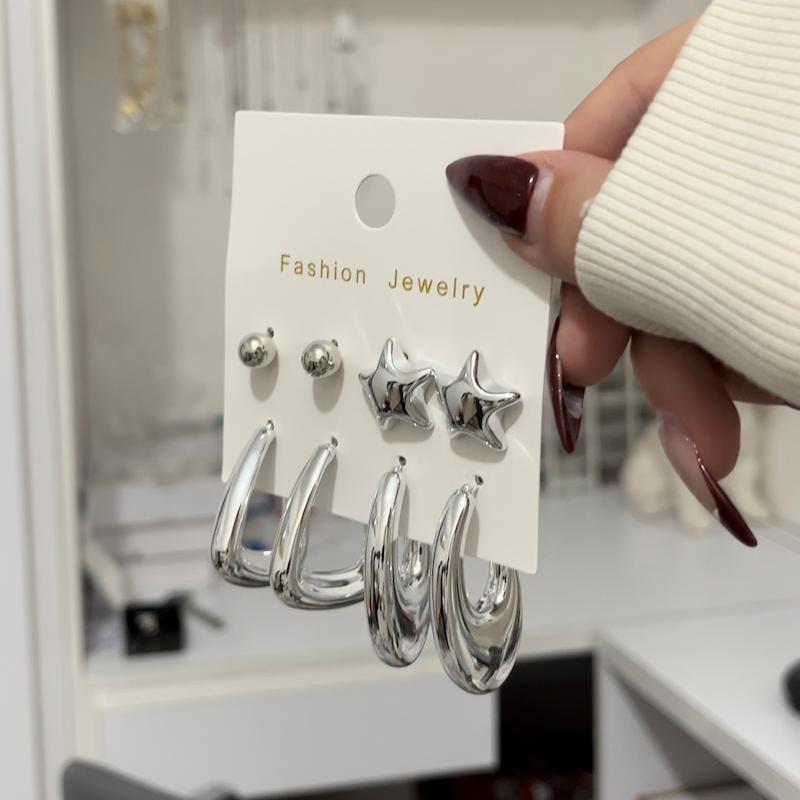 پک گوشواره اقتصادی