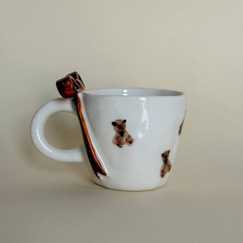 ماگ پاپیونی قهوه ای تدی