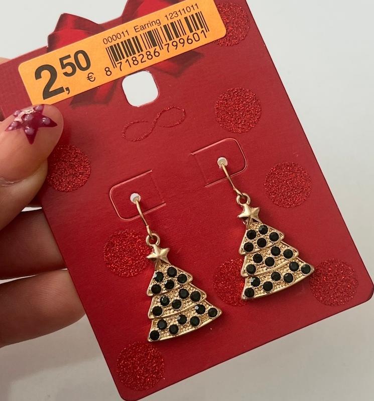 گوشواره کریسمس اروپایی