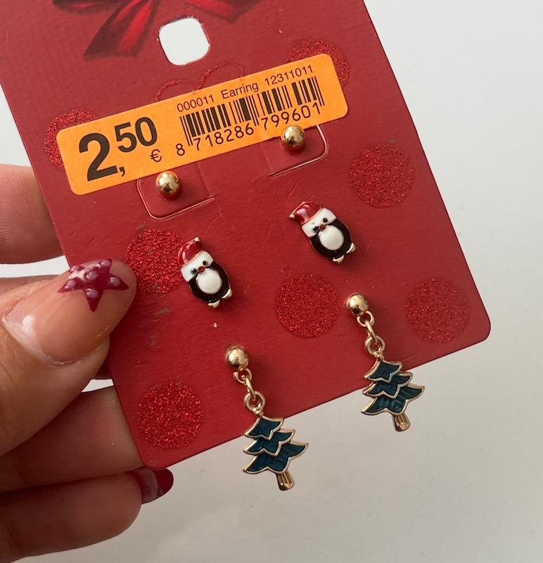 گوشواره کریسمس اروپایی