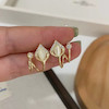 گوشواره مینیمال گل 