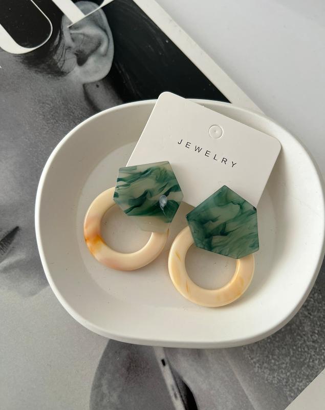 گوشواره ژورنالی 