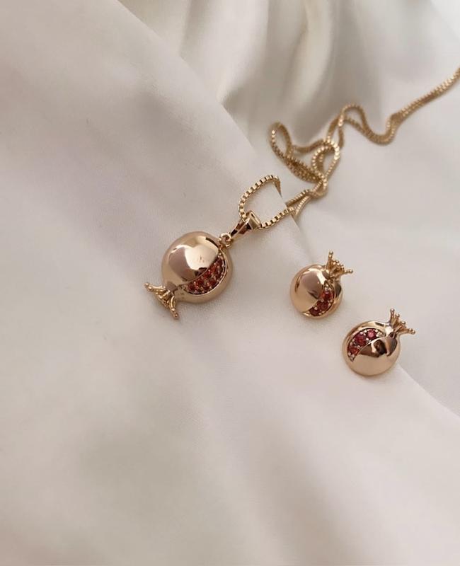 نیم‌ست انار