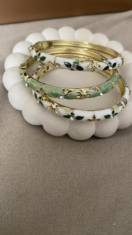 دستبند میناکاری