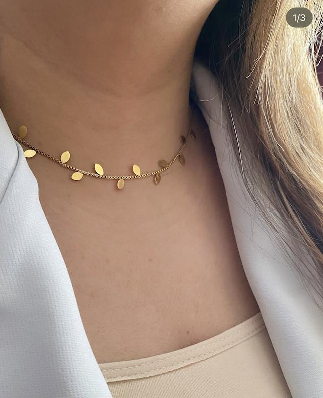 گردنبند برگ