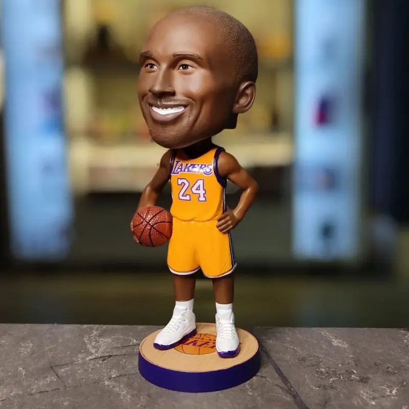 فیگور بسکتبال کله فنری مدل کوبی برایانت Kobe Bryant