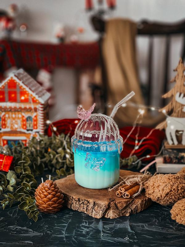 پیرکس پروانه