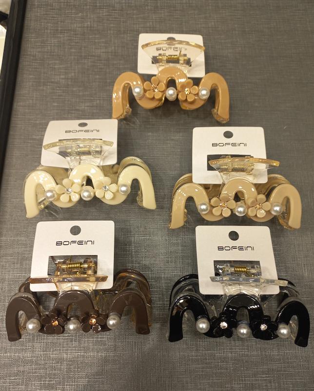 کلیپس نگین دار