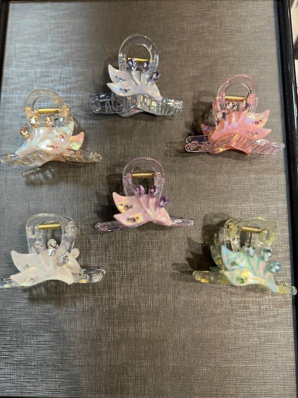 کلیپس نگین دار