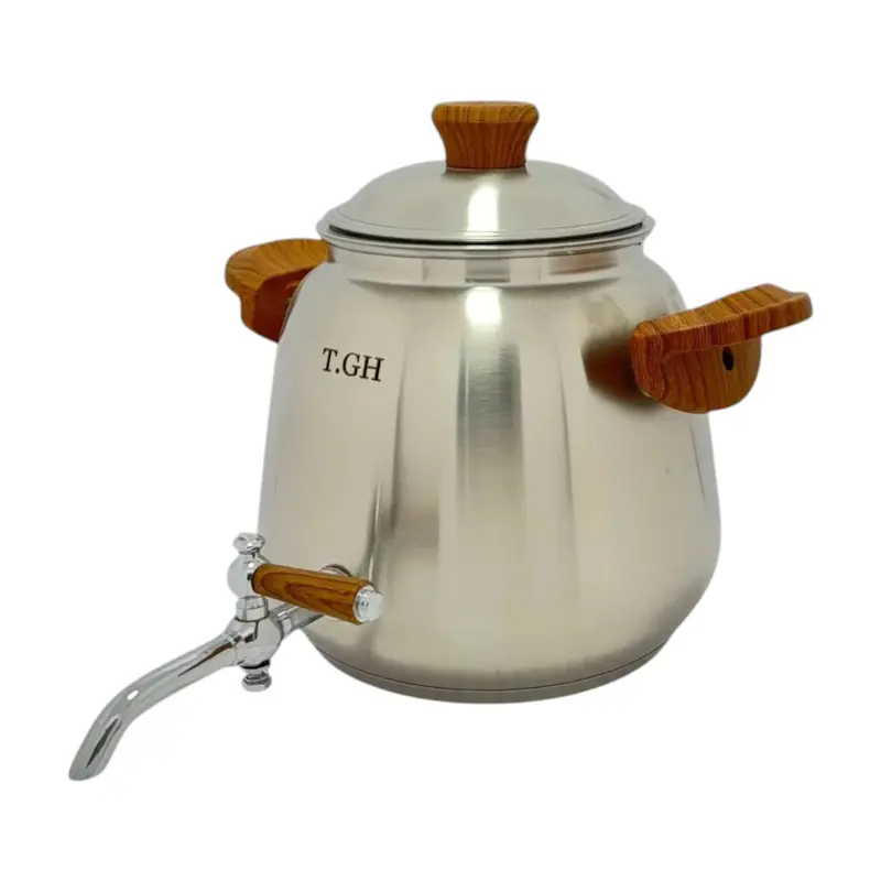 کتری شیر دار قیطاسی 5/5 لیتر مدل پاسارگاد کد6004_کف چدن ،استیل مات و دستگیره های طرح چوب باکیفیت