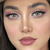 از رو به رو با میکاپ