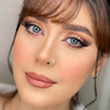 عکس لنز از روبرو با نور رینگ لایت