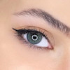 عکس تک چشمی از نزدیک با نور رینگ لایت