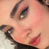 با فاصله نزدیک