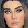 از رو به رو با نور رینگ لایت