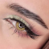 تک چشمی از نزدیک و نور رینگ لایت