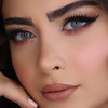 عکس لنز از روبرو با نور فاصله نزدیک