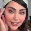 از رو به رو با فاصله نزدیک